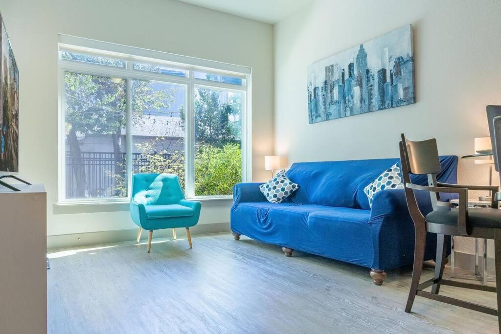 Beautiful Riverwalk Apt With Full Amenities, King Bed & Free Parking San Antonio Bagian luar foto